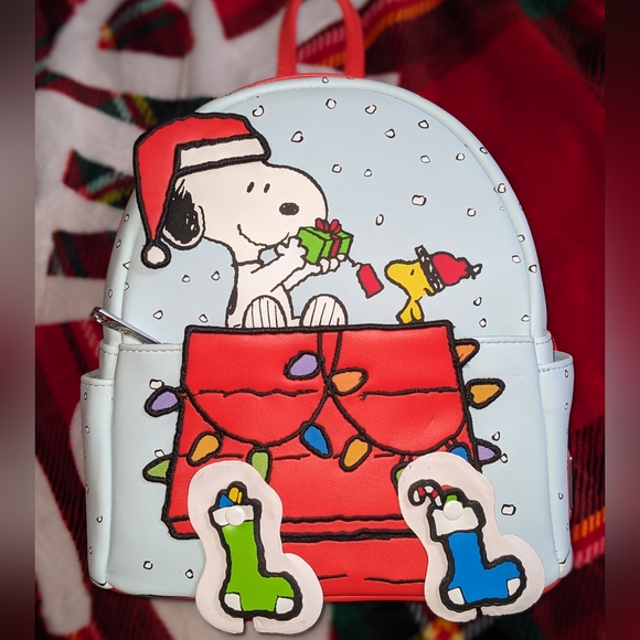 Mini Sac à Dos Loungefly Snoopy & Woodstock - Thème Noël Avec Décor Lumineux - 11 Pouces - Neuf Avec étiquettes
